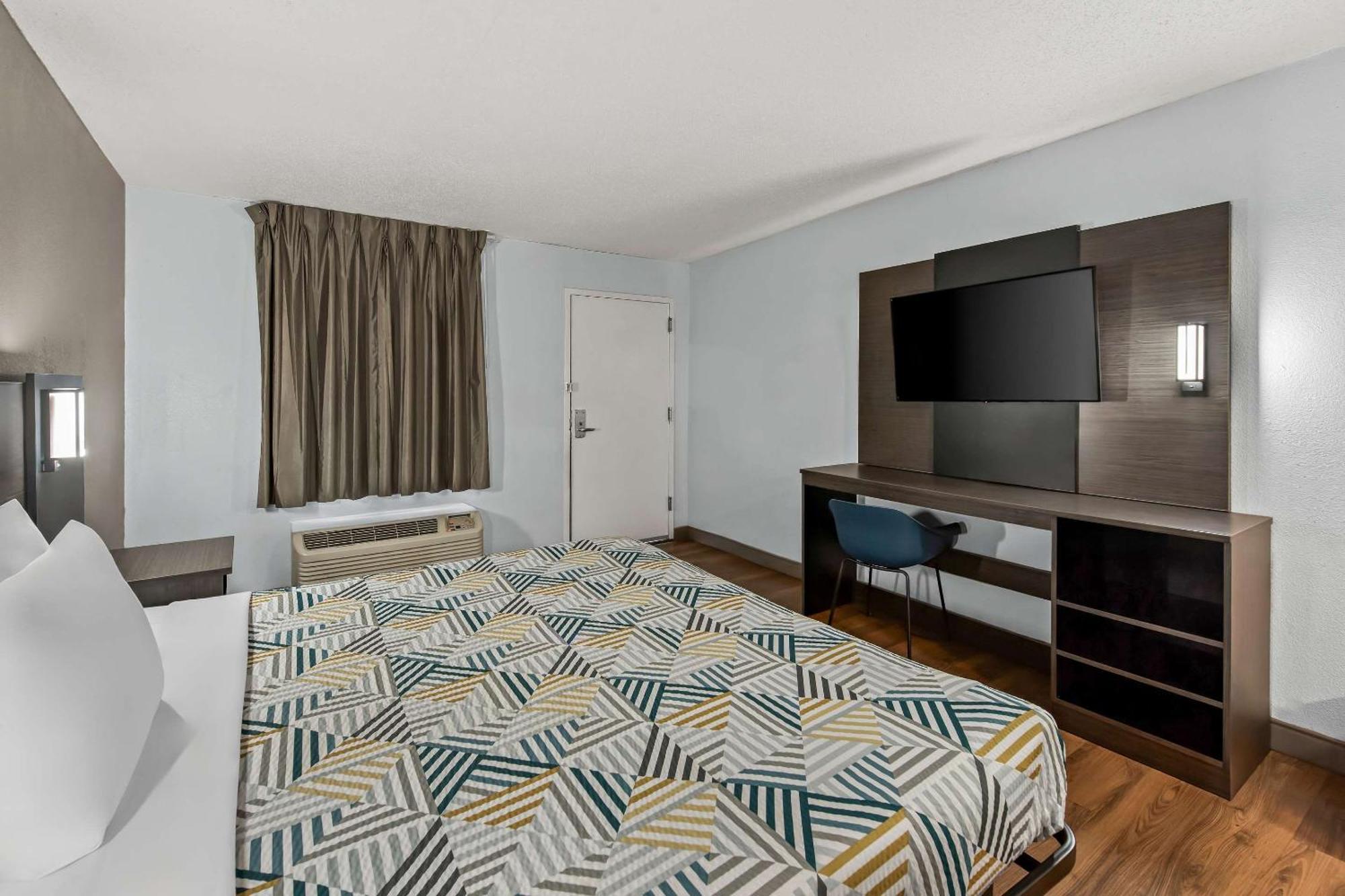 Motel 6 Lester - Philadelphia Airport Экстерьер фото